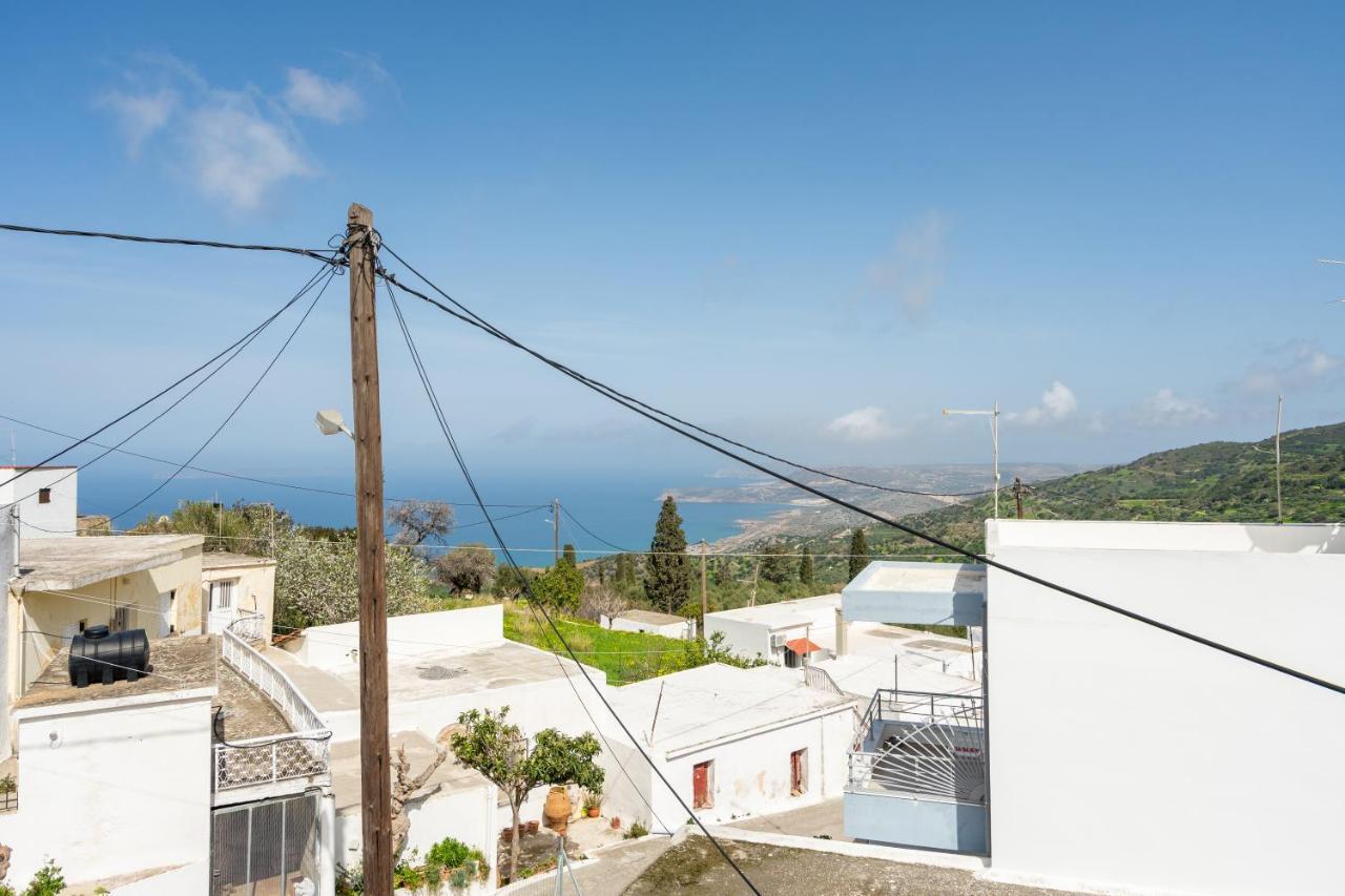Maisonette In Roussa Ekklisia Sitia  Exteriér fotografie